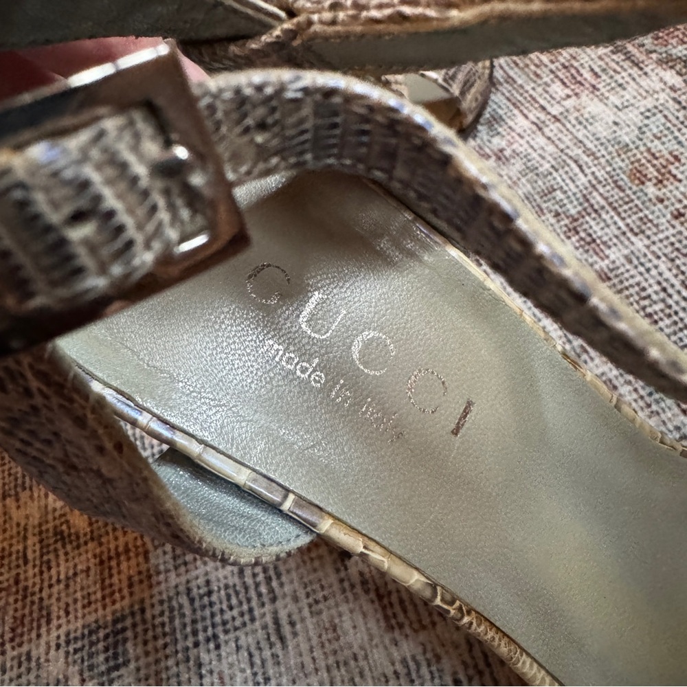Gucci Women's Vintage Python Leather Strappy Sandals Wood Block Heels 7.5 - Picture 8 of 11